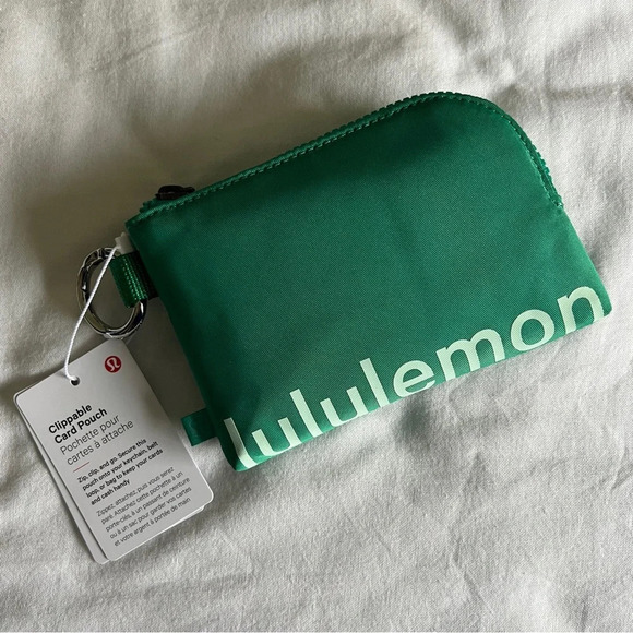 🆕 Lululemon Clippable Card Pouch - Maldives Green - Picture 1 of 4
